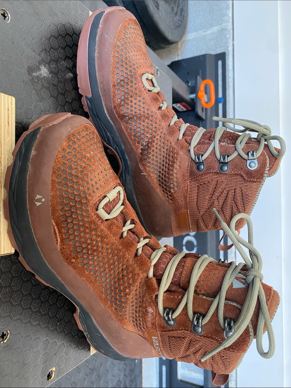 Vasque Torre AT GTX hiking boots